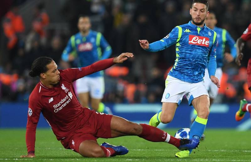 Phân Tích Sơ Đồ 3-5-2: Đặc Điểm, Lợi Thế Và Ứng Dụng 3 Phòng ngự vững chắc