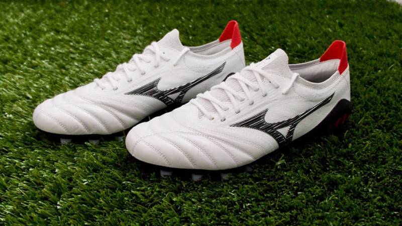 shoe soccer Mizuno